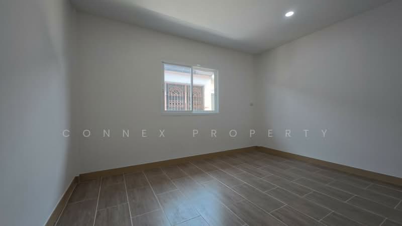 Worarakun House, along Khlong Song, Bangkok, Bang Chun, Khlong Sam Wa, Bangkok, 2 Bedrooms, 110 sqm, Townhouse For Sale, by Connex Property, 500142132 - DDproperty.com