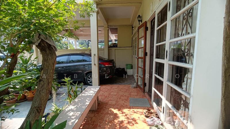 Baan Sri Pramot, Bangkok, Chong Nonsi, Yan Nawa, Bangkok, 4 Bedrooms, 300 sqm, Semi-Detached House (Twin House) For Sale, by Eastblue Horizon, 500142152 - DDproperty.com