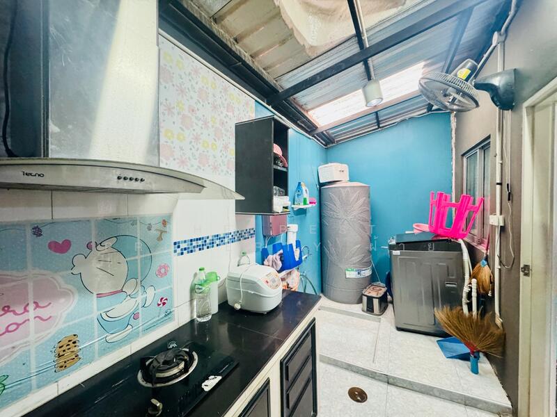 Nirun Vill 12 The Tree Hua Chiew U-Suvarnabhumi : นิรันดร์วิลล์ 12 เดอะทรี ม.หัวเฉียว-สุวรรณภูมิ, สมุทรปราการ, ถนนวัดศรีวารีน้อย, หนองปรือ, บางพลี, สมุทรปราการ, 100 ตร.ม., ทาวน์เฮ้าส์ ขาย, โดย The Best Property ฝ้าย, 500142155 - DDproperty.com