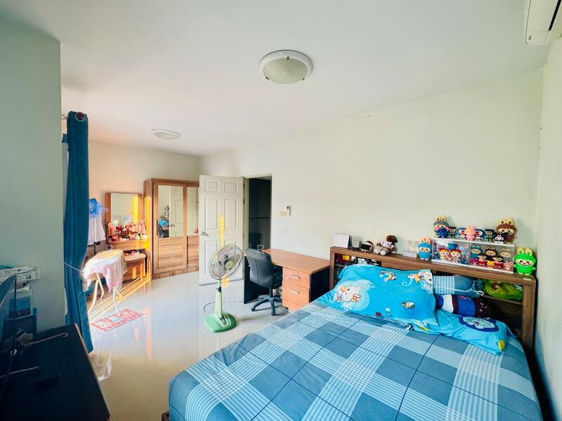 Nirun Vill 12 The Tree Hua Chiew U-Suvarnabhumi : นิรันดร์วิลล์ 12 เดอะทรี ม.หัวเฉียว-สุวรรณภูมิ, สมุทรปราการ, ถนนวัดศรีวารีน้อย, หนองปรือ, บางพลี, สมุทรปราการ, 100 ตร.ม., ทาวน์เฮ้าส์ ขาย, โดย The Best Property ฝ้าย, 500142155 - DDproperty.com