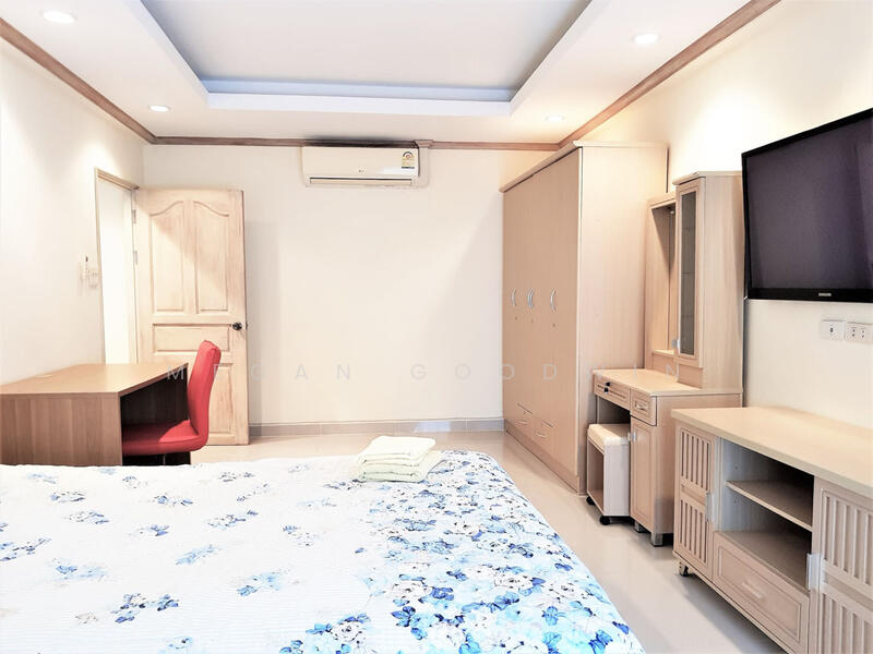 ขาย - Rimhad Jomtien Condominium : ริมหาดจอมเทียน คอนโดมิเนียม, ชลบุรี