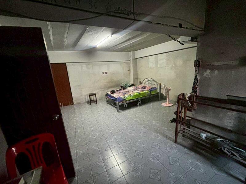 ขายอาคารพาณิชย์ 4 คูหา 3 ชั้น ครึ่ง 7 ห้องนอน 7 ห้องน้ำ ขนาดที่ดิน 90 ตร.ว. ติดถนนใหญ่เหมาะทำธุรกิจ, สระบุรี, ห้วยขมิ้น, หนองแค, สระบุรี, 1,080 ตร.ม., ตึกแถว-อาคารพาณิชย์ ขาย, โดย นฤมล ครั่งฝา, 500142197 - DDproperty.com