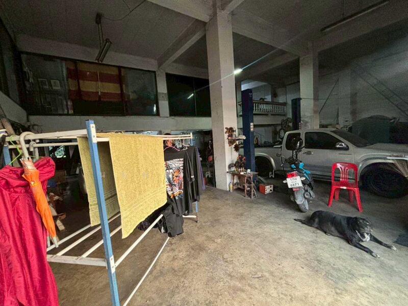 ขายอาคารพาณิชย์ 4 คูหา 3 ชั้น ครึ่ง 7 ห้องนอน 7 ห้องน้ำ ขนาดที่ดิน 90 ตร.ว. ติดถนนใหญ่เหมาะทำธุรกิจ, สระบุรี, ห้วยขมิ้น, หนองแค, สระบุรี, 1,080 ตร.ม., ตึกแถว-อาคารพาณิชย์ ขาย, โดย นฤมล ครั่งฝา, 500142197 - DDproperty.com