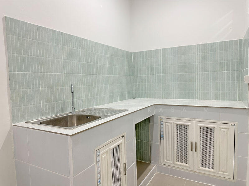 ขาย - P.K.Land & House Prachauthit 90 : พี.เค.แลนด์แอนด์เฮ้าส์ ประชาอุทิศ 90, สมุทรปราการ