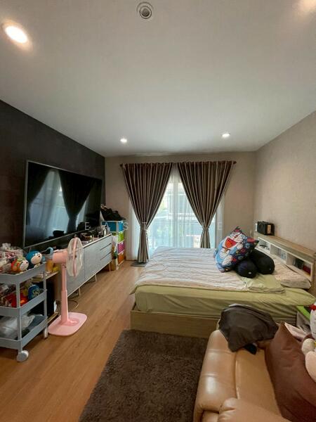 For Sale - The Plant Estique Pattanakarn 38, Bangkok
