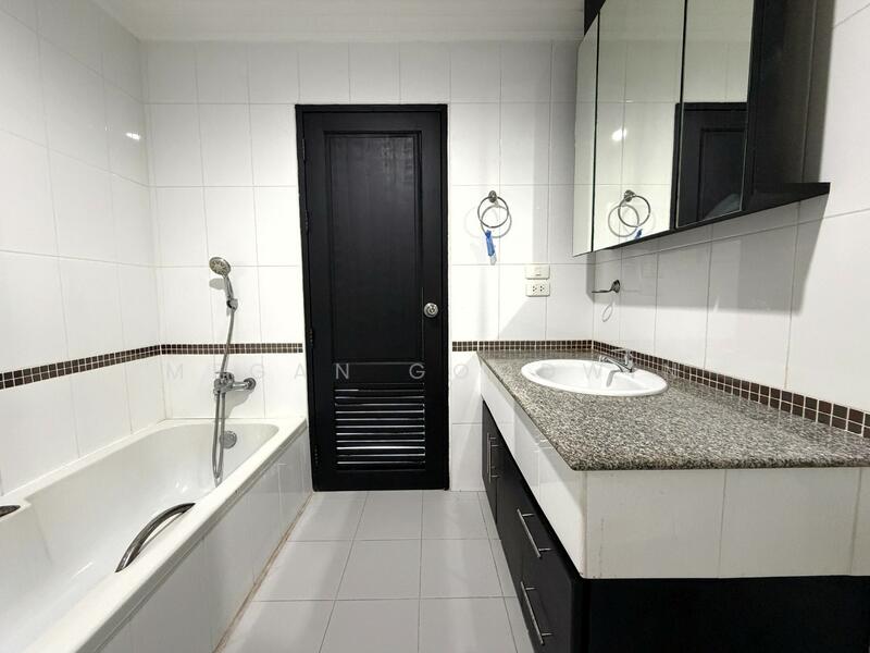 Platinum Suites Condominium Jomtien, Chon Buri (Pattaya), พัทยา พัทยา, Nong Pru, Bang Lamung (Pattaya), Chon Buri (Pattaya), Studio, 44 sqm, Condo For Sale, by Megan Goodwin, 500142266 - DDproperty.com