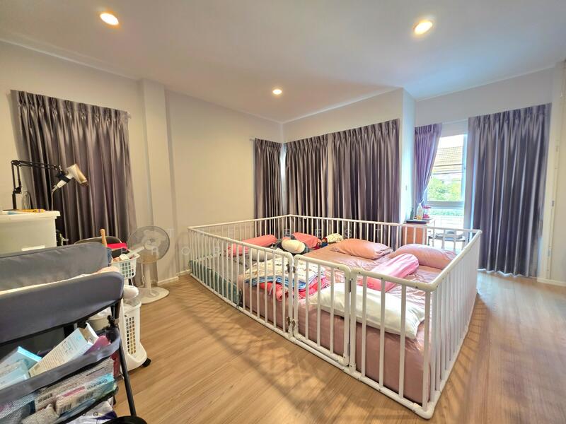 Baan Klang Muang Suanluang, Bangkok, On Nut Road, Dok Mai, Prawet, Bangkok, 4 Bedrooms, 100 sqm, Semi-Detached House (Twin House) For Sale, by The Best Property ฝน, 500142284 - DDproperty.com