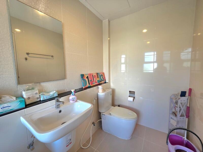 Baan Klang Muang Suanluang, Bangkok, On Nut Road, Dok Mai, Prawet, Bangkok, 4 Bedrooms, 100 sqm, Semi-Detached House (Twin House) For Sale, by The Best Property ฝน, 500142284 - DDproperty.com