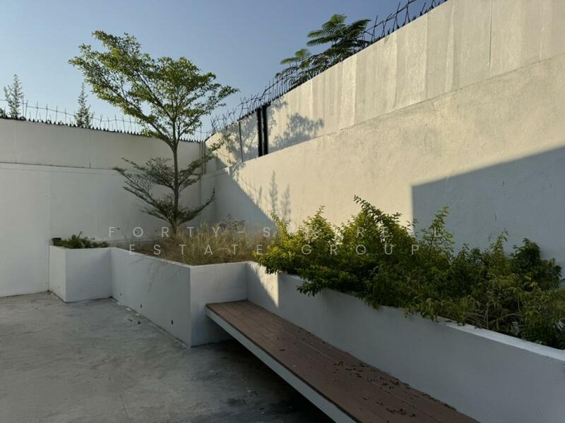 ให้เช่า ทาวน์เฮาส์รีโนเวทใหม่ Baan mai บ้านหลังมุม ใหญ่สุดในโครงการ, Bangkok, พระรามที่2 ซอย47, Tha Kham, Bang Khun Thian, Bangkok, 4 Bedrooms, 215 sqm, Townhouse For Rent, by Forty-Six Real Estate Group, 500142360 - DDproperty.com