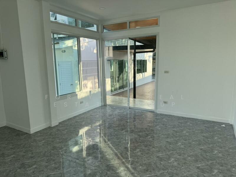 ให้เช่า ทาวน์เฮาส์รีโนเวทใหม่ Baan mai บ้านหลังมุม ใหญ่สุดในโครงการ, กรุงเทพ, พระรามที่2 ซอย47, ท่าข้าม, บางขุนเทียน, กรุงเทพ, 215 ตร.ม., ทาวน์เฮ้าส์ ให้เช่า, โดย Forty-Six Real Estate Group, 500142360 - DDproperty.com