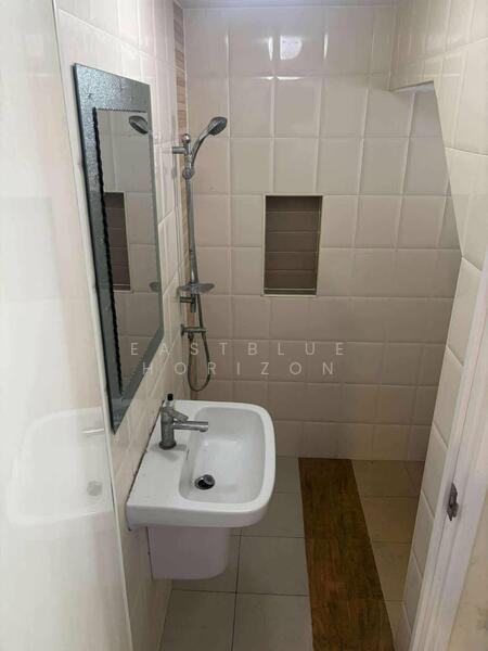 Golden Town Ramkhamhaeng-Wongwaen, Bangkok, Rat Phatthana Road, Saphan Sung, Saphan Sung, Bangkok, 3 Bedrooms, 101 sqm, Townhouse For Sale, by Eastblue Horizon, 500142373 - DDproperty.com