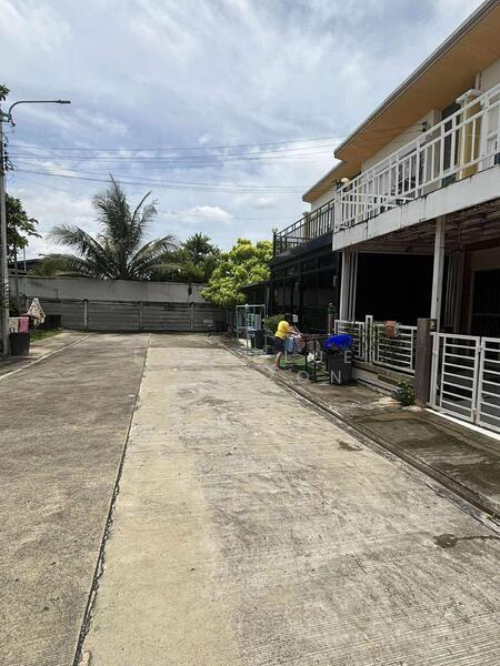 Golden Town Ramkhamhaeng-Wongwaen, Bangkok, Rat Phatthana Road, Saphan Sung, Saphan Sung, Bangkok, 3 Bedrooms, 101 sqm, Townhouse For Sale, by Eastblue Horizon, 500142373 - DDproperty.com