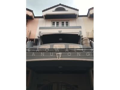 ขาย - ทาวน์เฮ้าส์ 3 ชั้น หมู่บ้านอัมราวดี วิภาวดี 64, กรุงเทพ