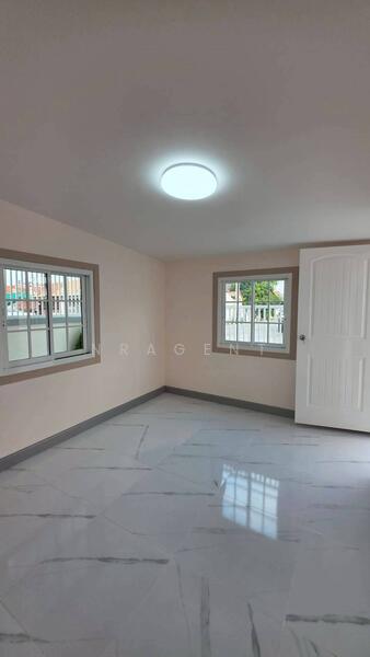 Baan Tawan Ngam, Nonthaburi, Bang Yai, Bang Yai, Nonthaburi, 3 Bedrooms, 80 sqm, Townhouse For Sale, by NRagent, 500142430 - DDproperty.com