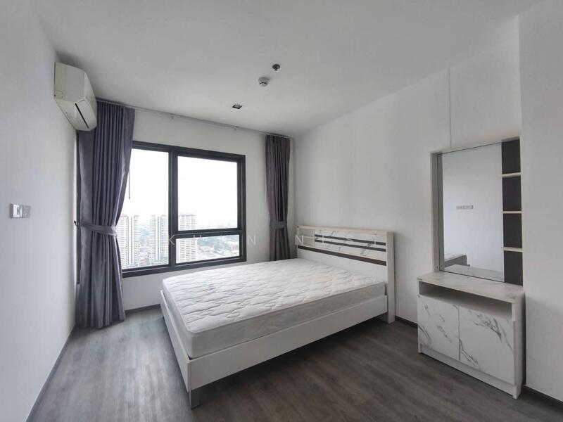 Rich Park @ Triple Station, Bangkok, 591 Srinakarin Road, Suan Luang, Suan Luang, Bangkok, 1 Bedroom, 35 sqm, Condo For Rent, by Khun Nest, 500142436 - DDproperty.com