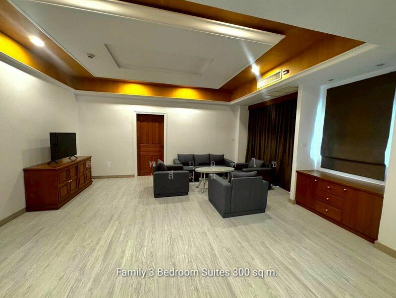 ให้เช่า ห้อง แมนชั่น 1-3 ห้องนอน ขนาด 55-300 ตารางเมตร เลี้ยงสัตว์ได้ ซอย สุขุมวิท 11, Bangkok, Khlong Toei, Khlong Toei, Bangkok, 1 Bedroom, 55 sqm, Villa For Rent, by สรภพ ยอดไชย (สีฝุ่น), 500142453 - DDproperty.com