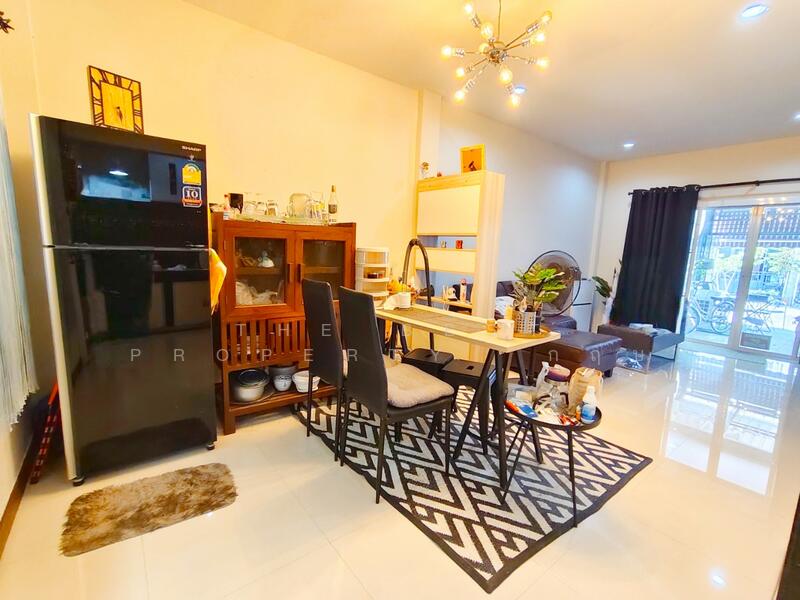 พรเทพการ์เด้นวิลล์9 หนองปลาไหล, Chon Buri (Pattaya), Nong Pla Lai, Bang Lamung (Pattaya), Chon Buri (Pattaya), 3 Bedrooms, 120 sqm, Townhouse For Sale, by The Best Property กฤษ, 500142456 - DDproperty.com