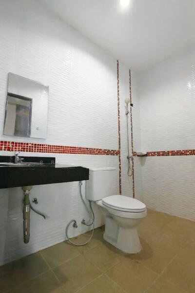 พรเทพการ์เด้นวิลล์9 หนองปลาไหล, ชลบุรี, หนองปลาไหล, บางละมุง, ชลบุรี, 120 ตร.ม., ทาวน์เฮ้าส์ ขาย, โดย The Best Property  กฤษ, 500142456 - DDproperty.com