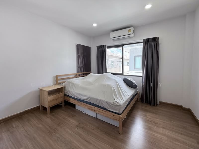 Centro Ratchapruek-Suan Phak, Nonthaburi, Bangkruai Jongtanom, Bang Kruai, Nonthaburi, 4 Bedrooms, 200 sqm, Single Detached House For Sale, by Connex Property, 500142502 - DDproperty.com
