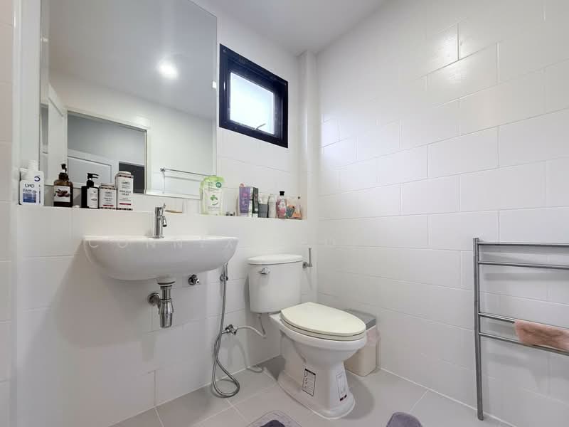 Centro Ratchapruek-Suan Phak, Nonthaburi, Bangkruai Jongtanom, Bang Kruai, Nonthaburi, 4 Bedrooms, 200 sqm, Single Detached House For Sale, by Connex Property, 500142502 - DDproperty.com