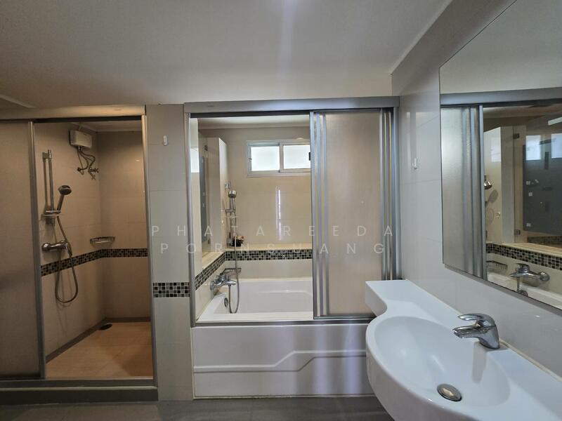 Lumpini Park Riverside Rama 3 : ลุมพินี พาร์ค ริเวอร์ไซด์ พระราม 3, กรุงเทพ, 4 ถนนพระราม 3, บางโพงพาง, ยานนาวา, กรุงเทพ, 104 ตร.ม., คอนโด ให้เช่า, โดย Phatareeda Pornsuang, 500142567 - DDproperty.com