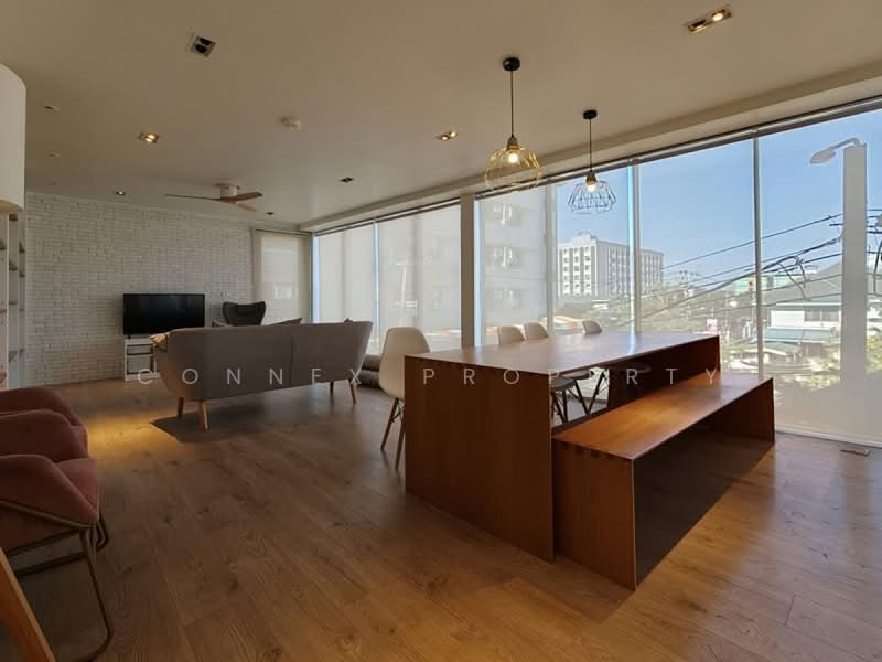 For Rent 3.5-story commercial building near BTS Royal Thai Navy Academy, just 100 meters , corner un, Samut Prakan, -, Pak Nam, Muang Samut Prakarn, Samut Prakan, , 300 sqm, Shophouse For Rent, by Connex Property, 500142588 - DDproperty.com