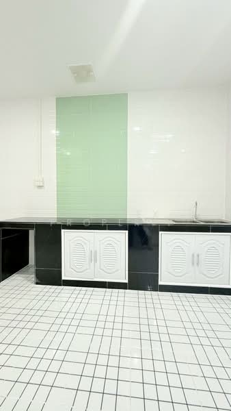 Pinruethai Rangsit - Klong 7, Pathum Thani, รังสิต - นครนายก, Bung Bon, Nong Sua, Pathum Thani, 3 Bedrooms, 21 sqm, Townhouse For Sale, by Connex Property, 500142613 - DDproperty.com