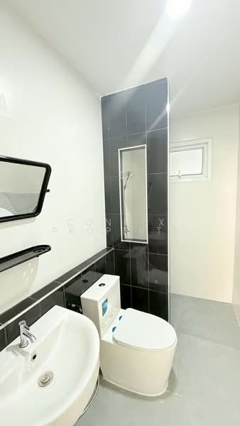 Pinruethai Rangsit - Klong 7, Pathum Thani, รังสิต - นครนายก, Bung Bon, Nong Sua, Pathum Thani, 3 Bedrooms, 21 sqm, Townhouse For Sale, by Connex Property, 500142613 - DDproperty.com