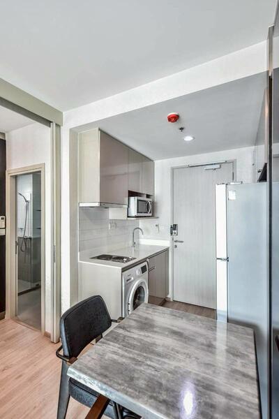 IDEO Q Chula - Samyan, Bangkok, 660-662 Rama 4 Road, Maha Phrutharam, Bang Rak, Bangkok, 1 Bedroom, 34 sqm, Condo For Rent, by Naphat Pichchayaphaktara, 500142616 - DDproperty.com