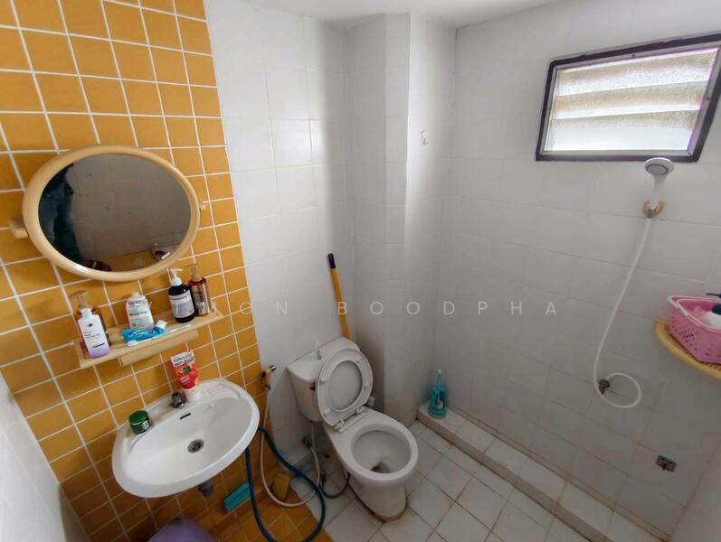 ตึกแถว ศรีนครินทร์ 40, กรุงเทพ, หนองบอน, ประเวศ, กรุงเทพ, 500 ตร.ม., ตึกแถว-อาคารพาณิชย์ ขาย, โดย Vimon Boodpha, 500142642 - DDproperty.com