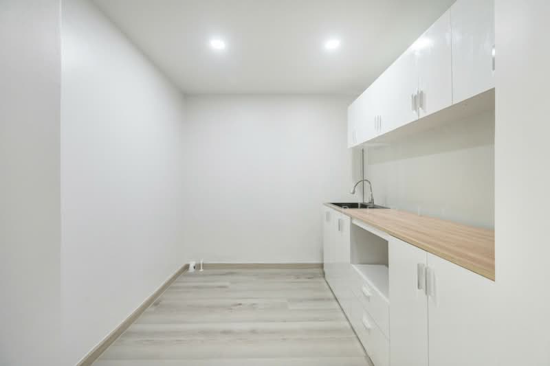Lake View Geneva Condominium, Nonthaburi, Changwattana, Ban Mai, Pak Kret, Nonthaburi, 2 Bedrooms, 112 sqm, Condo For Sale, by Connex Property, 500142649 - DDproperty.com
