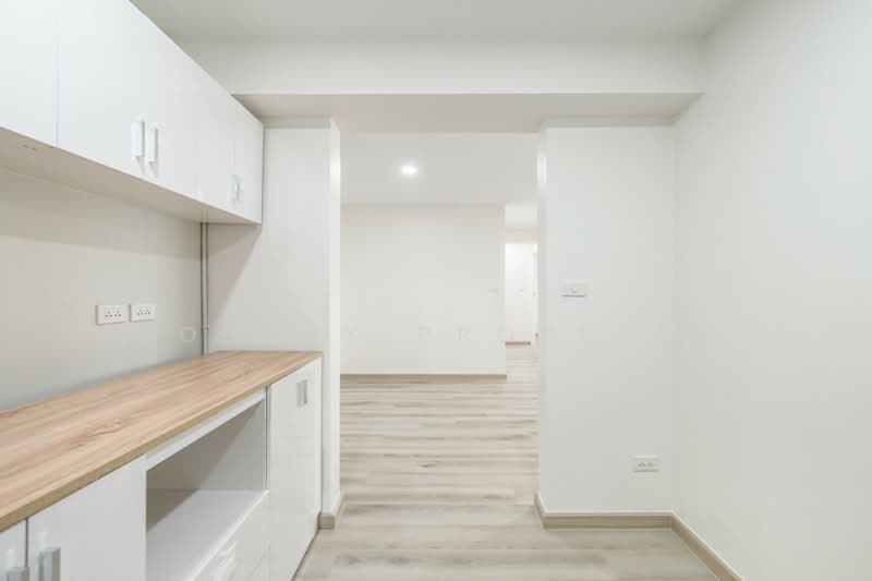 Lake View Geneva Condominium : เลควิวคอนโดมิเนียม อาคารเจนีวา, นนทบุรี, แจ้งวัฒนะ, บ้านใหม่, ปากเกร็ด, นนทบุรี, 112 ตร.ม., คอนโด ขาย, โดย Connex Property, 500142649 - DDproperty.com