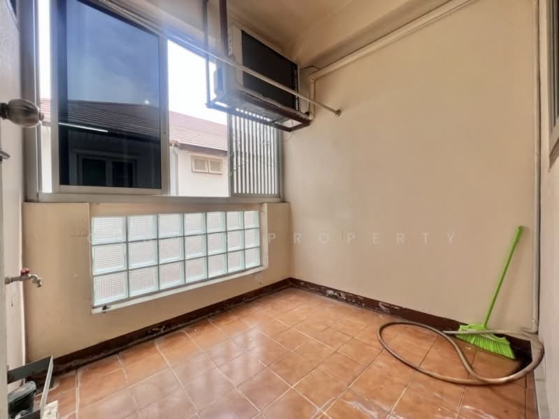 Apartment, Ladprao 122, Soi 3, Bangkok, ลาดพร้าว, Phlapphla, Wang Thonglang, Bangkok, , 1,200 sqm, Shophouse For Sale, by Connex Property, 500142672 - DDproperty.com