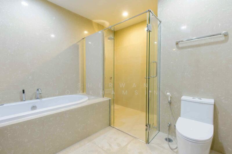 The Madison, Bangkok, Sukhumvit 41, Khlong Tan Nua, Watthana, Bangkok, 2 Bedrooms, 115 sqm, Condo For Rent, by Sherwan Jomkhamsing, 500142712 - DDproperty.com