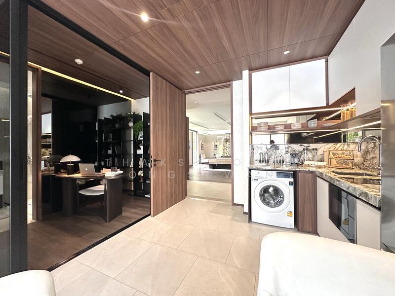 ROMM Convent, Bangkok, 42 Convent Road, Silom, Bang Rak, Bangkok, 1 Bedroom, 60 sqm, Condo Option To Buy, by คุณทักษพร พงษ์สุวรรณ, 500142729 - DDproperty.com