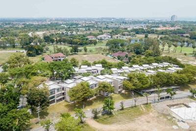 ขาย - Palm Hills Golf Club and Residence : ปาล์ม ฮิลส์ กอล์ฟ คลับ แอนด์ เรสซิเดนซ์, เพชรบุรี