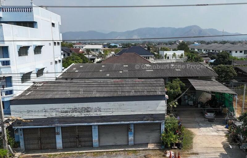 ให้เช่า - ให้เช่าโกดังเก็บสินค้า 800 ตรม. ทำเลดีติดถนนสุขุมวิท บางพระ ศรีราชา, ชลบุรี