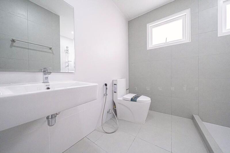 Supalai Park Ville Romklao-Suvarnabhumi, Bangkok, Romklao Road, Min Buri, Min Buri, Bangkok, 4 Bedrooms, 198 sqm, Single Detached House For Sale, by ปุณณภา นารานนทชัย, 500143043 - DDproperty.com