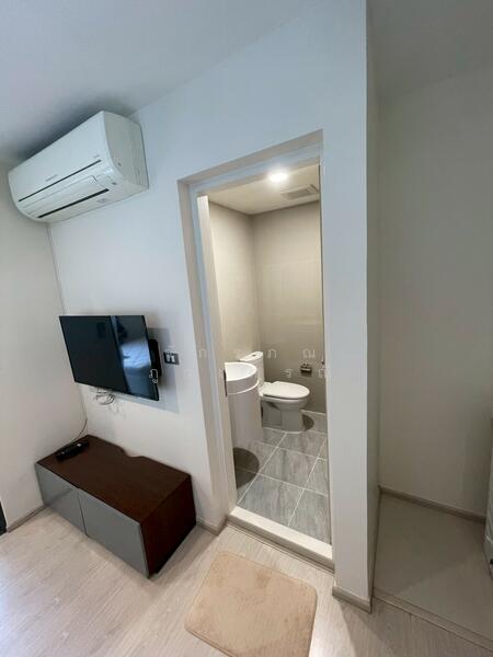 Rhythm Asoke 2, Bangkok, Soi Lertkaew 1 Asoke-Din Daeng Road, Bang Kapi, Huai Khwang, Bangkok, 1 Bedroom, 29 sqm, Condo For Rent, by จักรภณ ภูวเศรณี, 500143073 - DDproperty.com