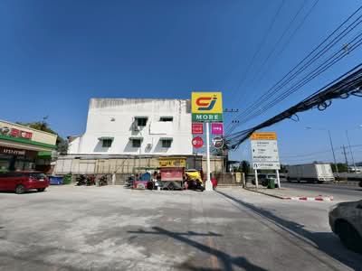 ขาย - อาคารพาณิชย์ ห้องริม 49 ตร.ว. ติด CJ More กม.5 สัตหีบ เยื้องสนามกีฬากองทัพเรือ, ชลบุรี