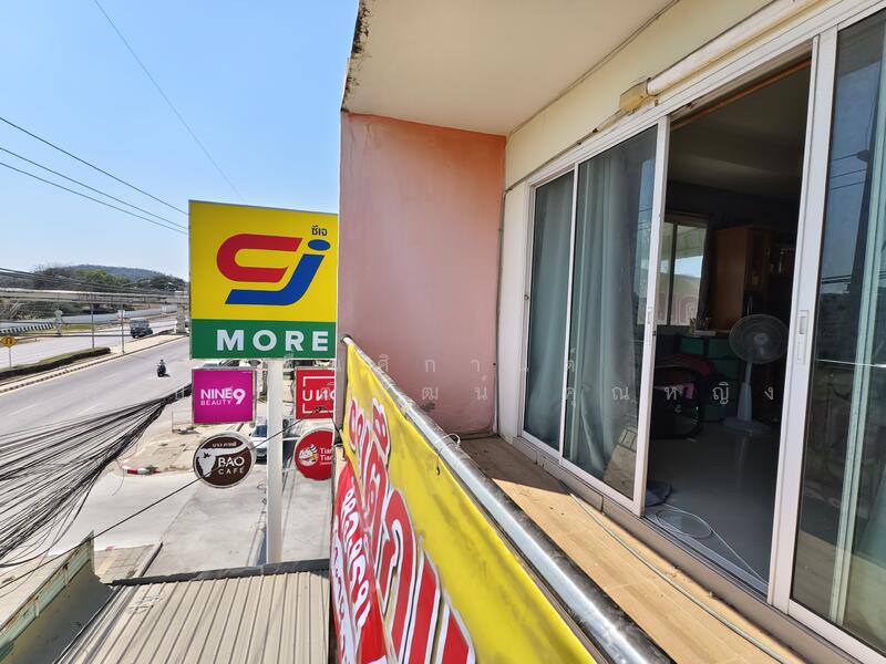 For Sale - อาคารพาณิชย์ ห้องริม 49 ตร.ว. ติด CJ More กม.5 สัตหีบ เยื้องสนามกีฬากองทัพเรือ, Chon Buri (Pattaya)