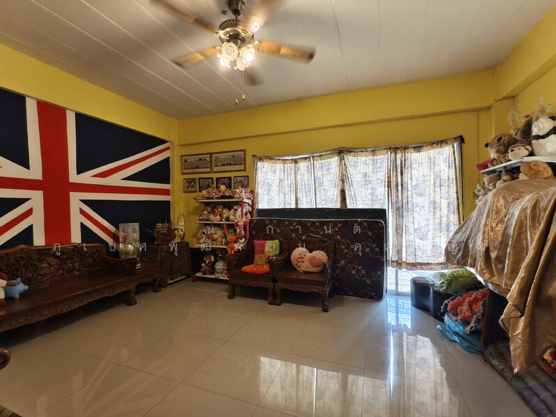 For Sale - อาคารพาณิชย์ ห้องริม 49 ตร.ว. ติด CJ More กม.5 สัตหีบ เยื้องสนามกีฬากองทัพเรือ, Chon Buri (Pattaya)