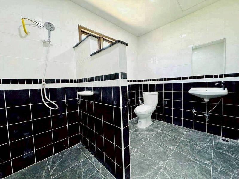 ขายบ้านเดี่ยวชั้นเดียว รีโนเวทใหม่ ซอยเขาพุทธโคดม ศรีราชา, Chon Buri (Pattaya), Si Racha, Si Racha, Chon Buri (Pattaya), 3 Bedrooms, 150 sqm, Single Detached House For Sale, by Dusit Saengfa, 500143174 - DDproperty.com