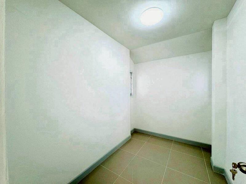 ขายบ้านเดี่ยวชั้นเดียว รีโนเวทใหม่ ซอยเขาพุทธโคดม ศรีราชา, Chon Buri (Pattaya), Si Racha, Si Racha, Chon Buri (Pattaya), 3 Bedrooms, 150 sqm, Single Detached House For Sale, by Dusit Saengfa, 500143174 - DDproperty.com