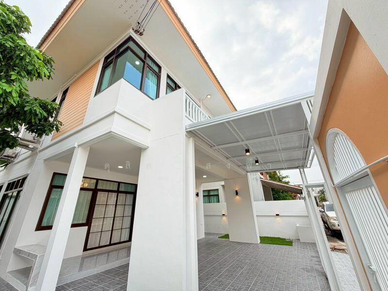 ขายบ้านเดี่ยวรีโนเวทใหม่ ม.โกลเด้นท์โฮม แหลมฉบัง ศรีราชา, Chon Buri (Pattaya), Thung Suk La, Si Racha, Chon Buri (Pattaya), 3 Bedrooms, 150 sqm, Single Detached House For Sale, by Dusit Saengfa, 500143192 - DDproperty.com