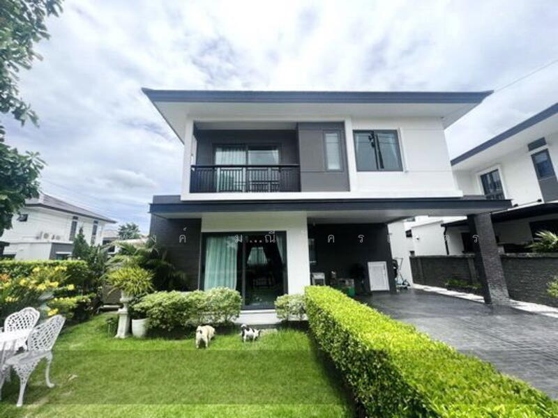 Britania Bangna-KM.12 : บริทาเนีย บางนา-กม.12, สมุทรปราการ, ทางพิเศษบางนา-ชลบุรี, บางพลีใหญ่, บางพลี, สมุทรปราการ, 200 ตร.ม., บ้านเดี่ยว ให้เช่า, โดย นัฐพงค์ มณีอัครเนตร, 500143219 - DDproperty.com