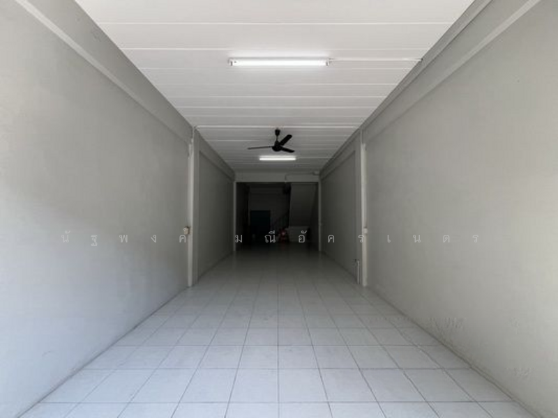 อาคารพาณิชย์ ซอยนนทรี 12, กรุงเทพ, นนทรี, ช่องนนทรี, ยานนาวา, กรุงเทพ, 240 ตร.ม., ทาวน์เฮ้าส์ ให้เช่า, โดย นัฐพงค์ มณีอัครเนตร, 500143225 - DDproperty.com