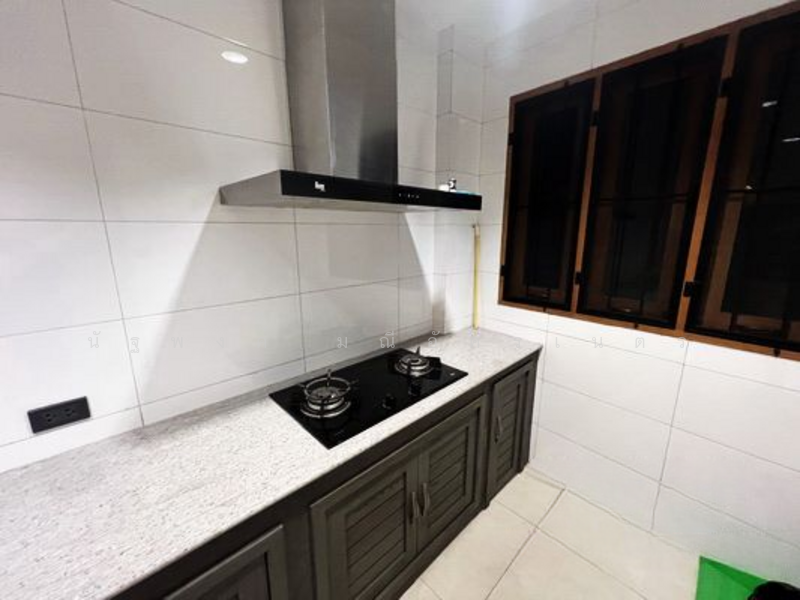 อาคารพาณิชย์ ซอยนนทรี 12, กรุงเทพ, นนทรี, ช่องนนทรี, ยานนาวา, กรุงเทพ, 240 ตร.ม., ทาวน์เฮ้าส์ ให้เช่า, โดย นัฐพงค์ มณีอัครเนตร, 500143225 - DDproperty.com