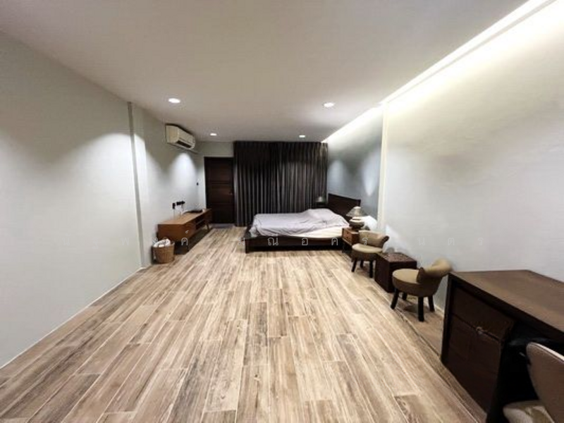 อาคารพาณิชย์ ซอยนนทรี 12, กรุงเทพ, นนทรี, ช่องนนทรี, ยานนาวา, กรุงเทพ, 240 ตร.ม., ทาวน์เฮ้าส์ ให้เช่า, โดย นัฐพงค์ มณีอัครเนตร, 500143225 - DDproperty.com