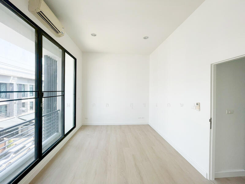 Baan Klang Muang Rama 9-Ramkhmahaeng : บ้านกลางเมือง พระราม 9-รามคำแหง, กรุงเทพ, ซอย รามคำแหง 39, พลับพลา, วังทองหลาง, กรุงเทพ, 150 ตร.ม., ทาวน์เฮ้าส์ ขาย, โดย อภิมงคล สุขเกษม, 500143239 - DDproperty.com